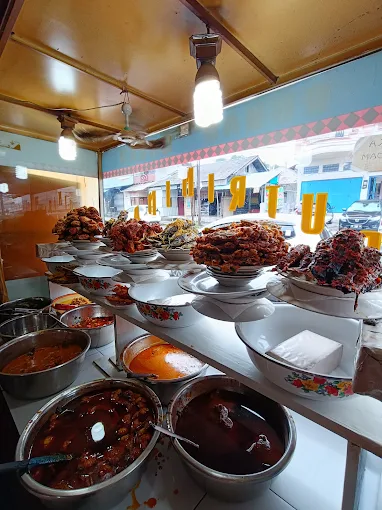 Rumah Makan Putri Minang